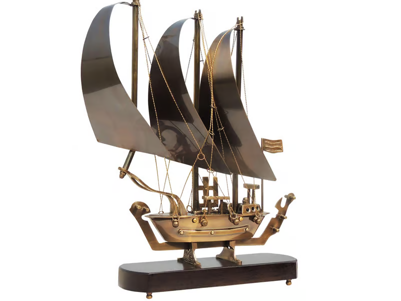 Buy Handcrafted Metal Home Decor For Living Room